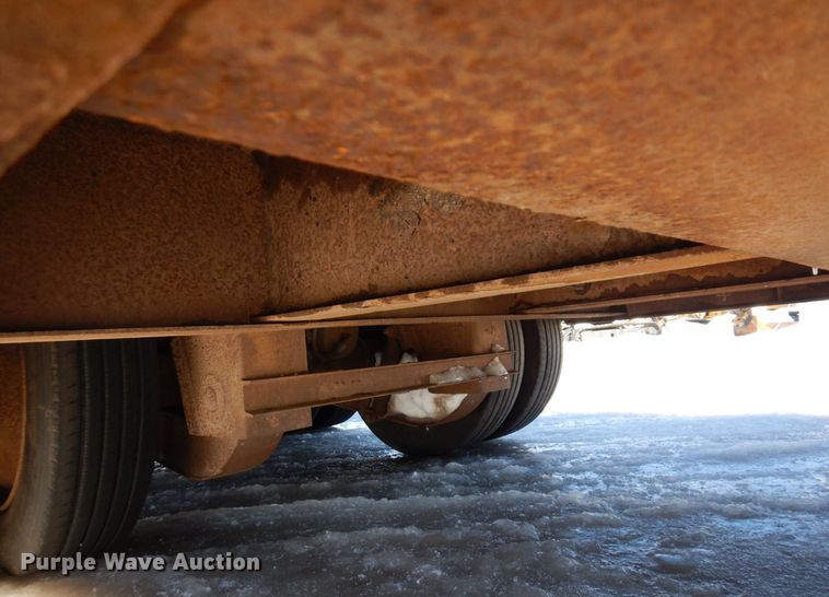 image for item KU9840 1992 Trail Eze  drop deck equipment trailer