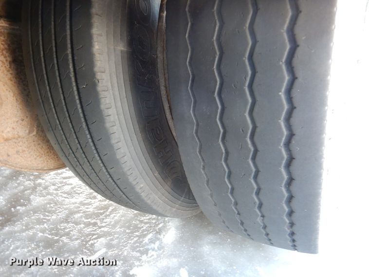 image for item KU9840 1992 Trail Eze  drop deck equipment trailer