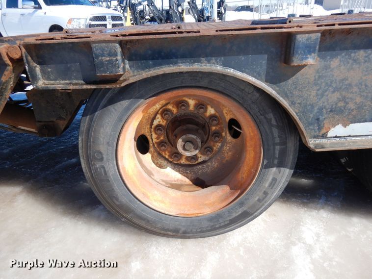 image for item KU9840 1992 Trail Eze  drop deck equipment trailer