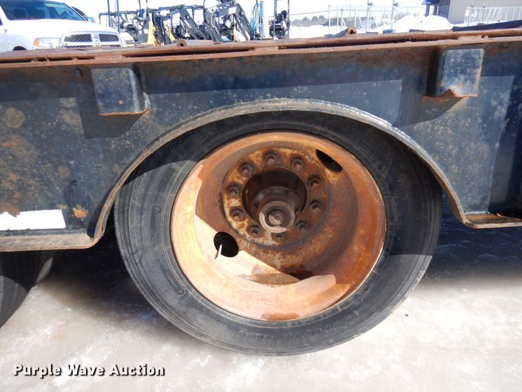 image for item KU9840 1992 Trail Eze  drop deck equipment trailer