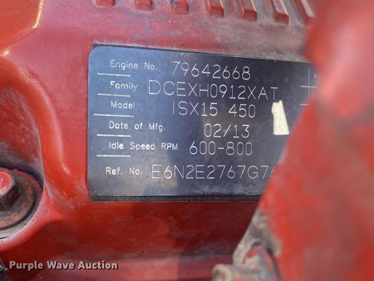 image for item KW9002 2014 Peterbilt 386  semi truck