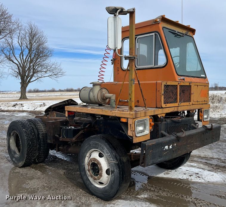 image for item LA9783 1978 Ottawa Commander 50  yard truck