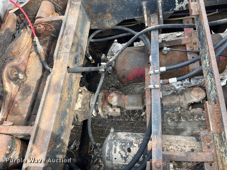 image for item LA9783 1978 Ottawa Commander 50  yard truck