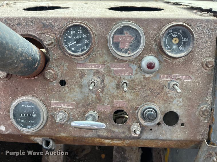 image for item LA9783 1978 Ottawa Commander 50  yard truck