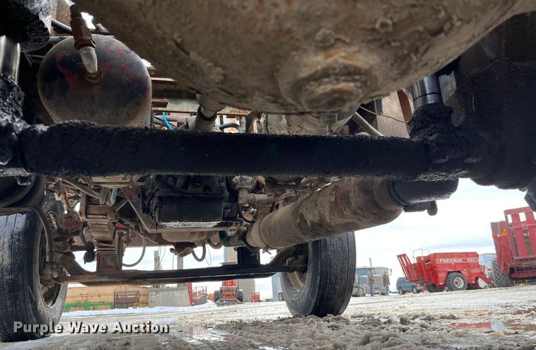 image for item LA9783 1978 Ottawa Commander 50  yard truck