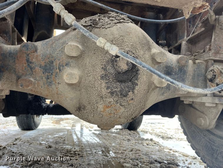 image for item LA9783 1978 Ottawa Commander 50  yard truck