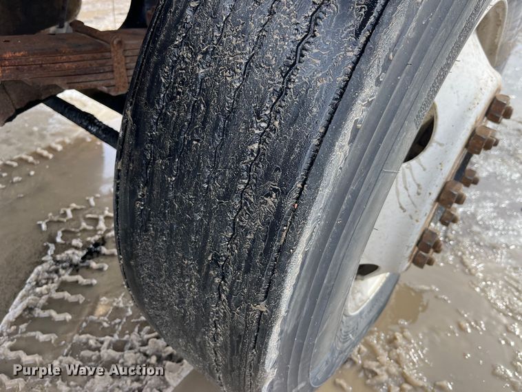 image for item LA9783 1978 Ottawa Commander 50  yard truck