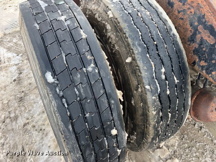 image for item LA9783 1978 Ottawa Commander 50  yard truck