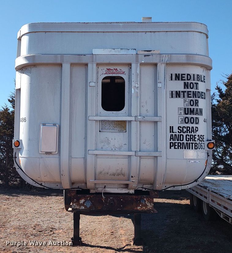 image for item LF9548 1981 Fruehauf  end dump trailer