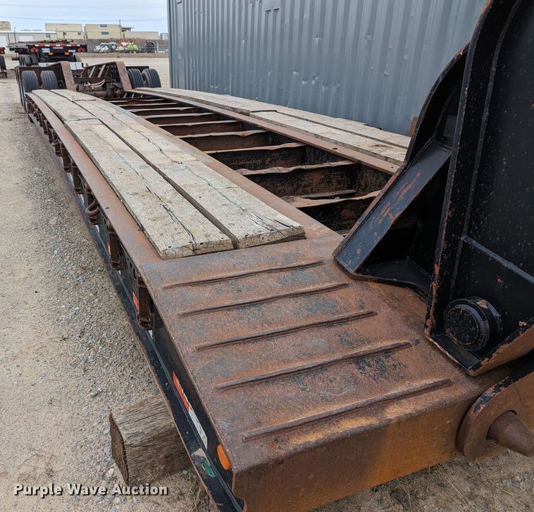 image for item LF9641 2007 Kalyn Siebert KSHRG351T  lowboy equipment trailer