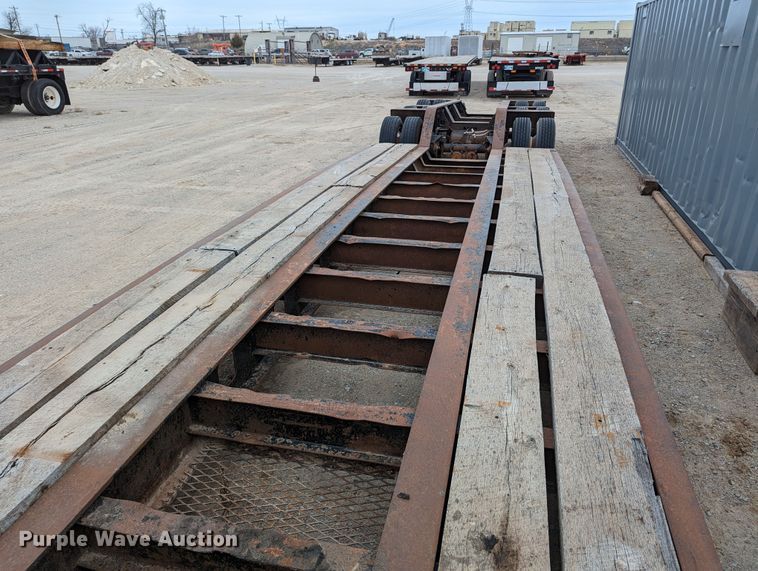 image for item LF9641 2007 Kalyn Siebert KSHRG351T  lowboy equipment trailer