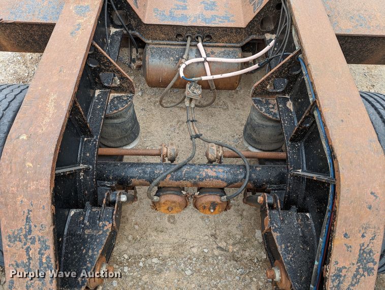 image for item LF9641 2007 Kalyn Siebert KSHRG351T  lowboy equipment trailer