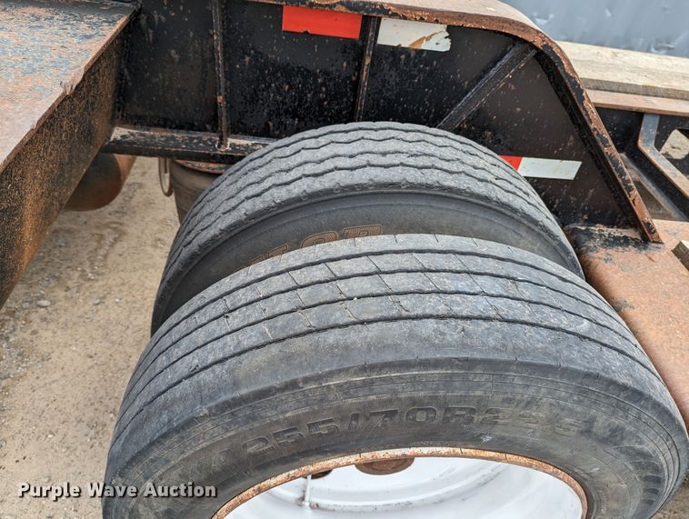 image for item LF9641 2007 Kalyn Siebert KSHRG351T  lowboy equipment trailer