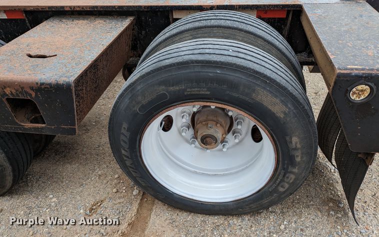 image for item LF9641 2007 Kalyn Siebert KSHRG351T  lowboy equipment trailer