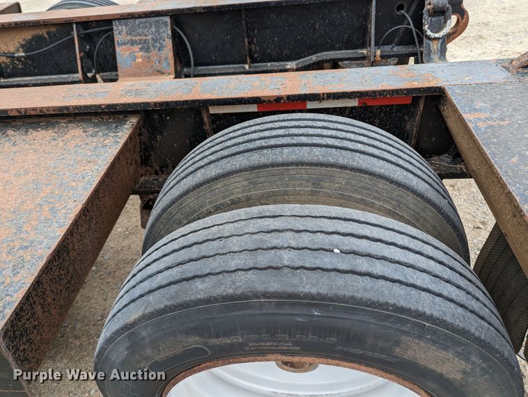 image for item LF9641 2007 Kalyn Siebert KSHRG351T  lowboy equipment trailer