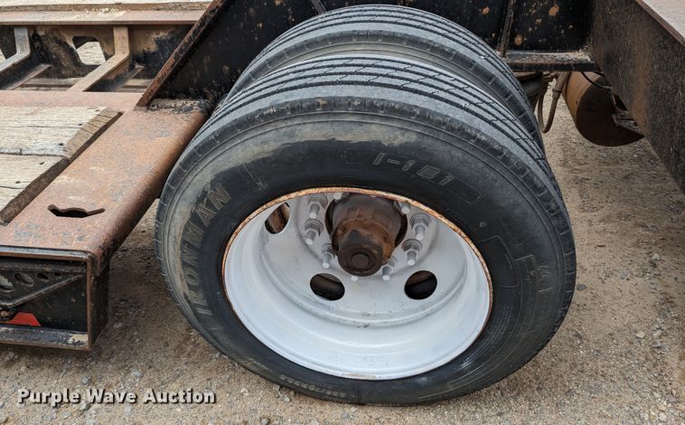 image for item LF9641 2007 Kalyn Siebert KSHRG351T  lowboy equipment trailer