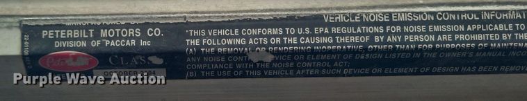 image for item LG9510 2005 Peterbilt 378  semi truck