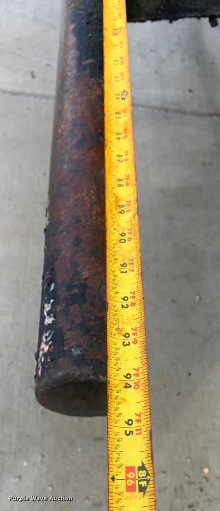 image for item LI9095 2004 International 4300  tank truck