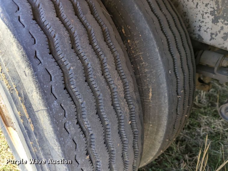 image for item LP9246 2001 Great Dane 7411TP-SA  dry van trailer