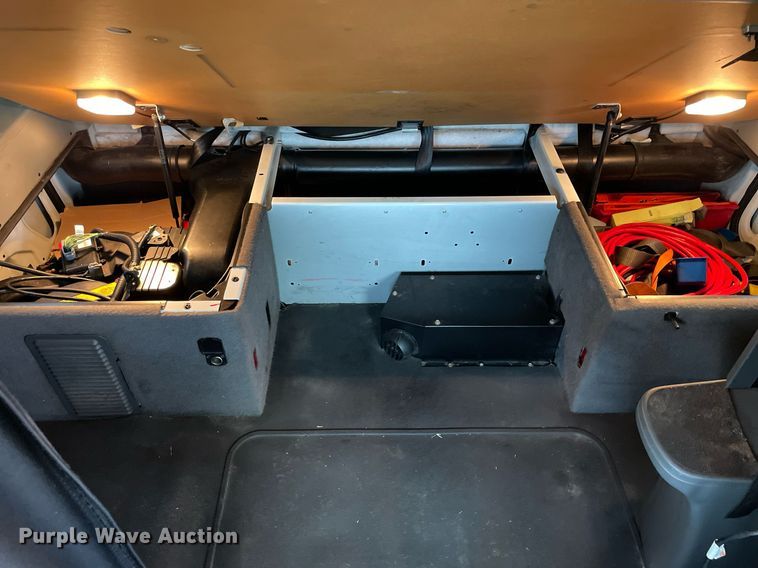 image for item MA9916 2015 International ProStar Plus 122  semi truck