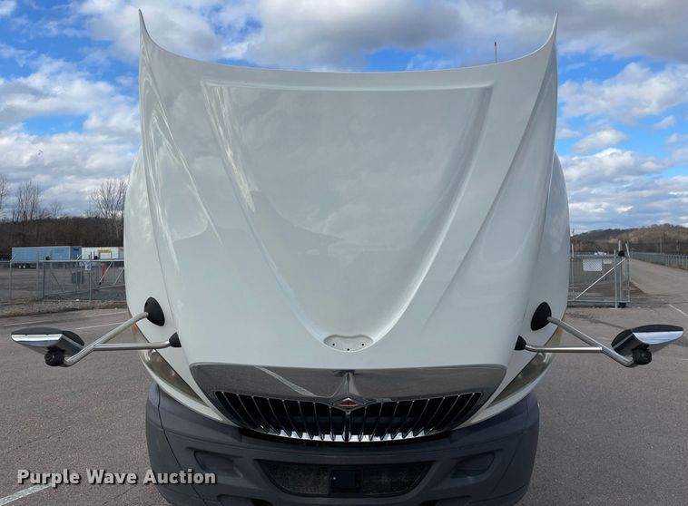 image for item MA9916 2015 International ProStar Plus 122  semi truck