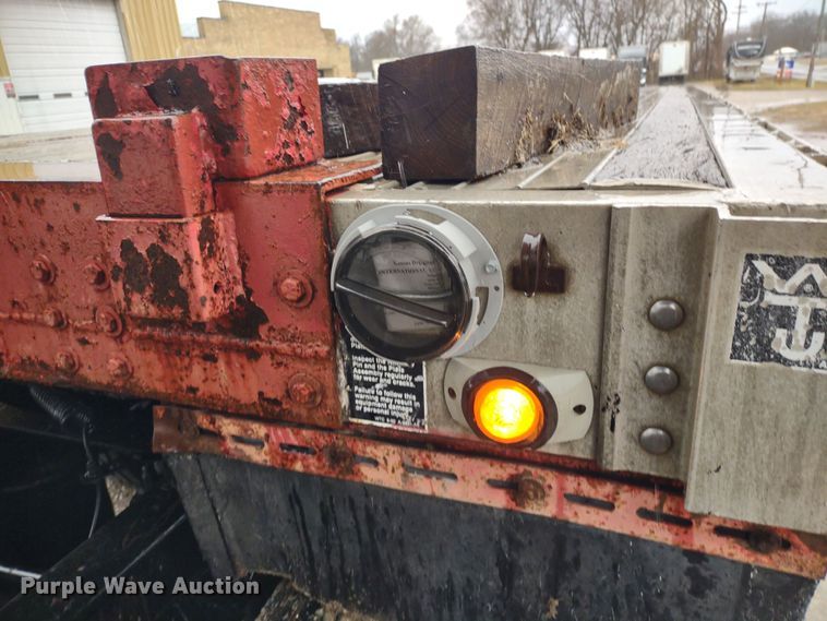 image for item MD9428 1998 Wilson Road Brute  flatbed trailer