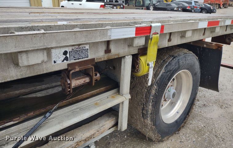 image for item MD9428 1998 Wilson Road Brute  flatbed trailer