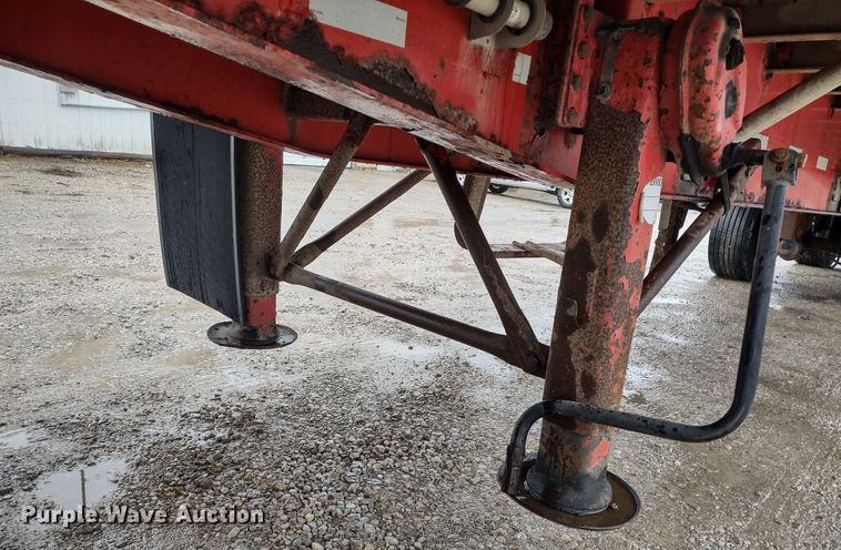 image for item MD9428 1998 Wilson Road Brute  flatbed trailer