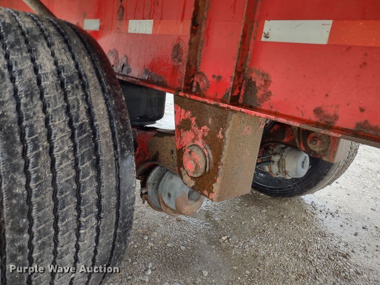 image for item MD9428 1998 Wilson Road Brute  flatbed trailer