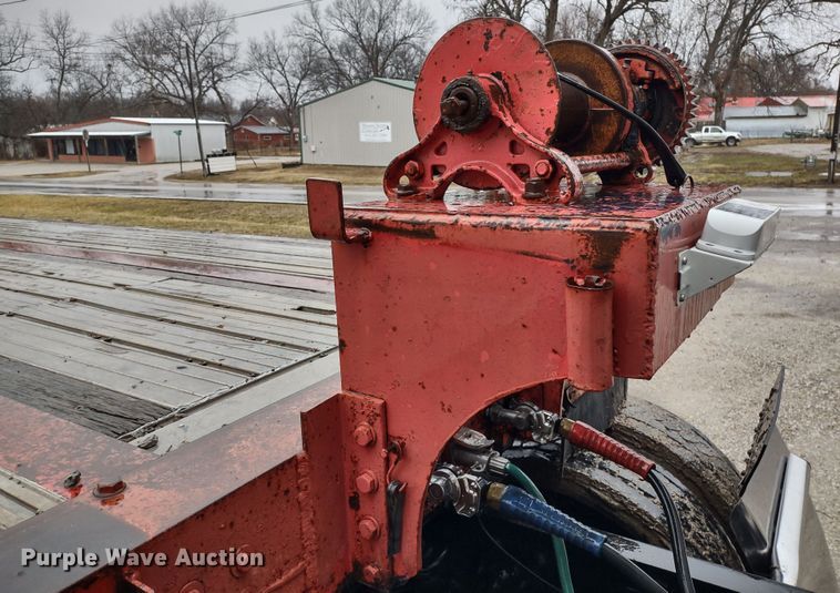 image for item MD9428 1998 Wilson Road Brute  flatbed trailer