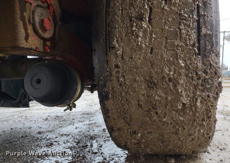 image for item MD9428 1998 Wilson Road Brute  flatbed trailer