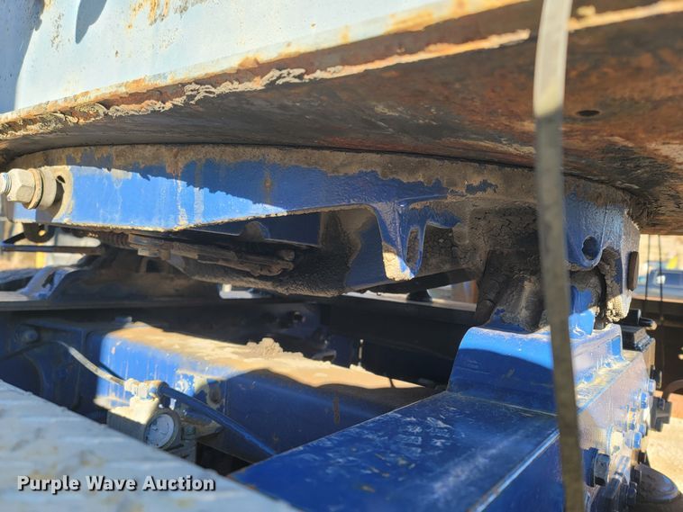 image for item ME9047 1995 West Wind Trailers  drop deck equipment trailer