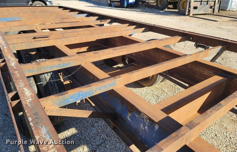 image for item ME9047 1995 West Wind Trailers  drop deck equipment trailer