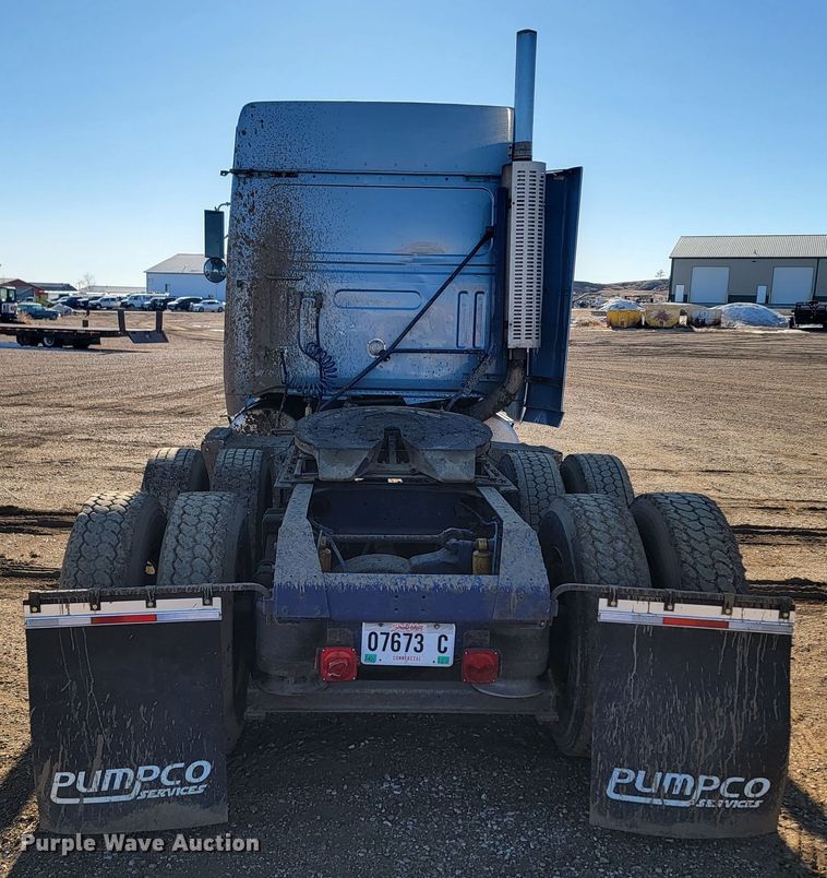 image for item ME9751 1992 Volvo Aero WIA  semi truck