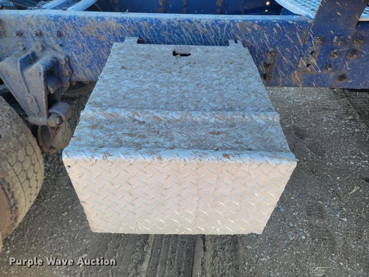 image for item ME9751 1992 Volvo Aero WIA  semi truck