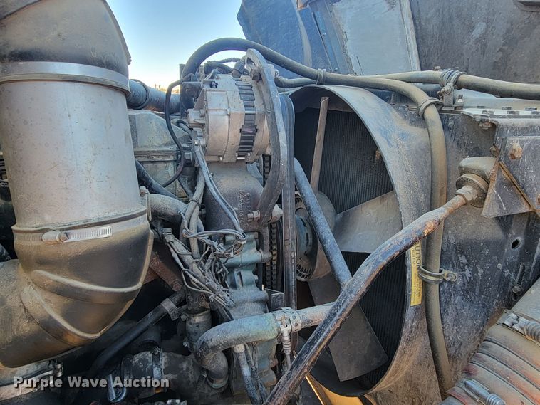 image for item ME9751 1992 Volvo Aero WIA  semi truck