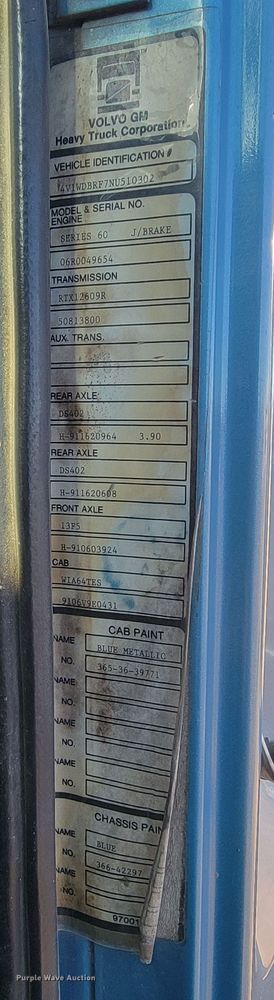 image for item ME9751 1992 Volvo Aero WIA  semi truck