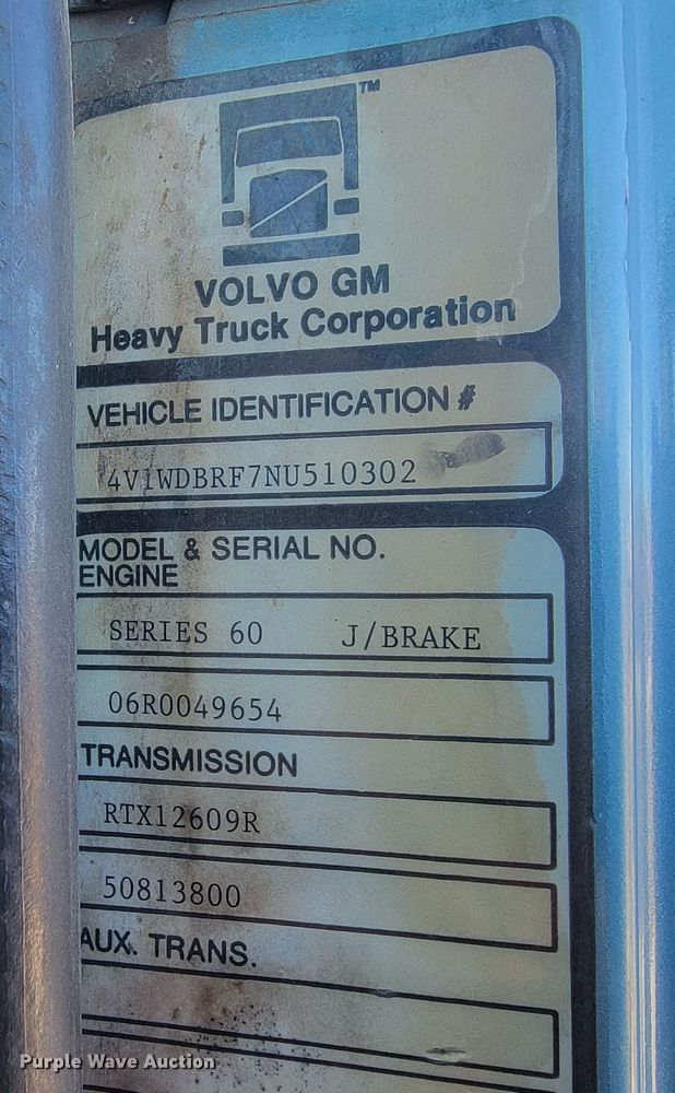 image for item ME9751 1992 Volvo Aero WIA  semi truck