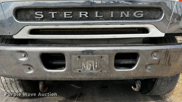 image for item MF9802 2007 Sterling L9500  truck cab and chassis
