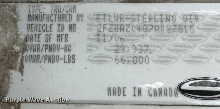 image for item MF9802 2007 Sterling L9500  truck cab and chassis