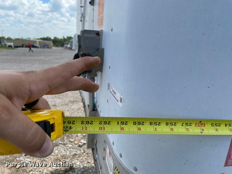 image for item MJ9067 1997 Great Dane dry van trailer