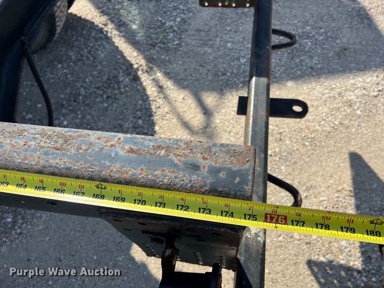 image for item MM9051 1987 GMC C7000 truck cab and chassis