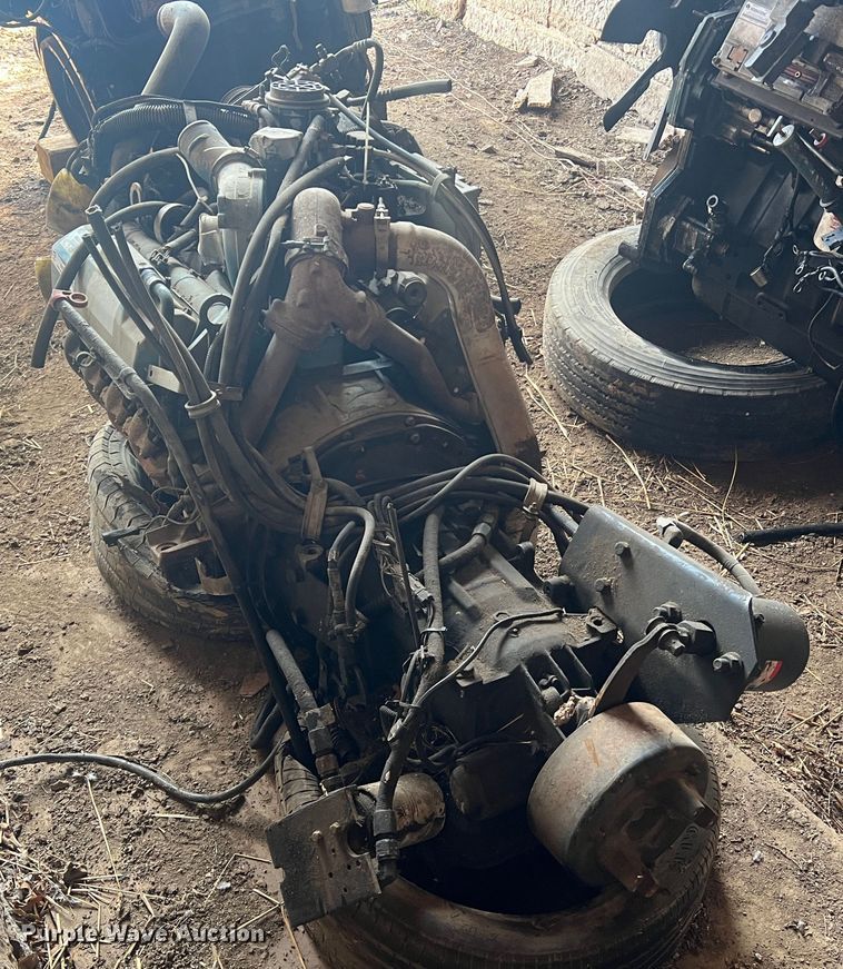 image for item MM9118 International  engine