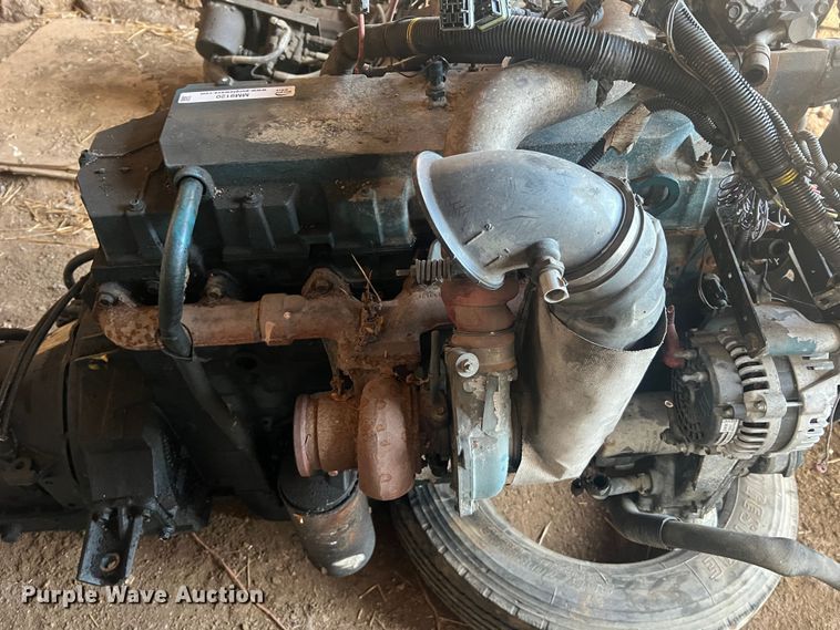 image for item MM9120 International DT466E  engine