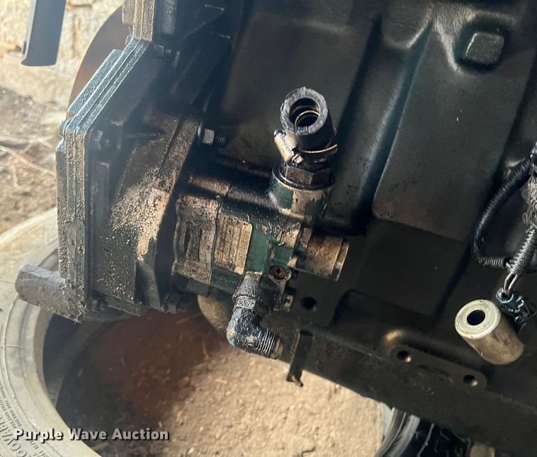 image for item MM9120 International DT466E  engine