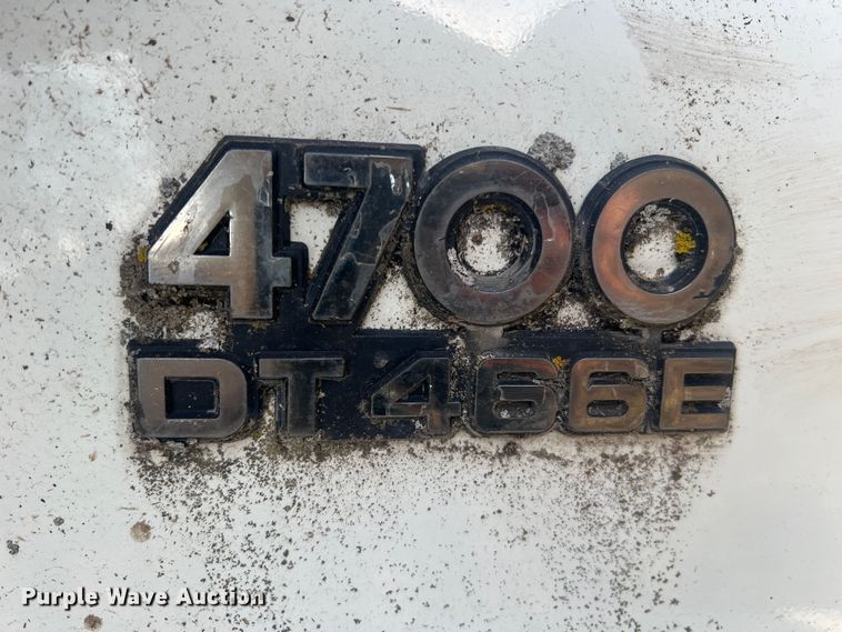 image for item MM9120 International DT466E  engine