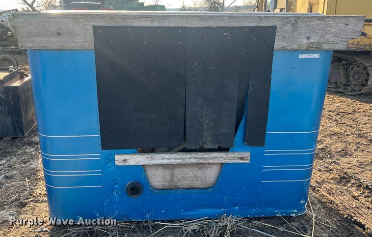 image for item MM9123 40" sleeper cab