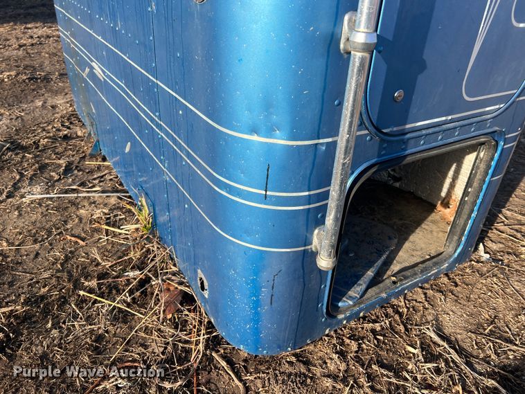 image for item MM9123 40" sleeper cab