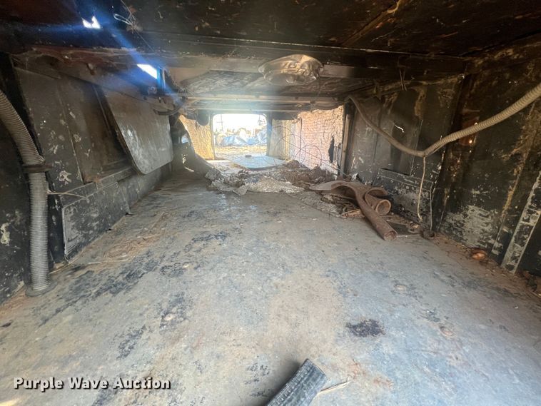 image for item MM9123 40" sleeper cab