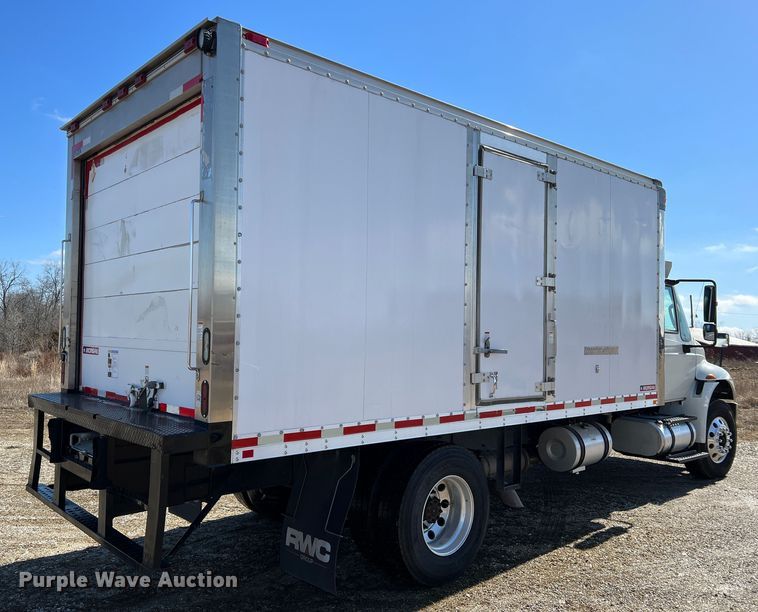 image for item MM9145 2015 International DuraStar 4300  refrigerated truck